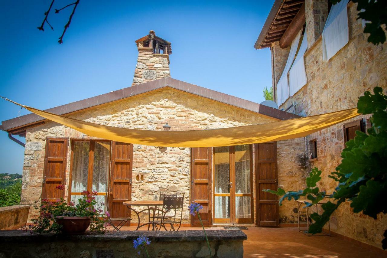 Agriturismo Bio Tra Cielo E Terra Lägenhet Grutti Exteriör bild