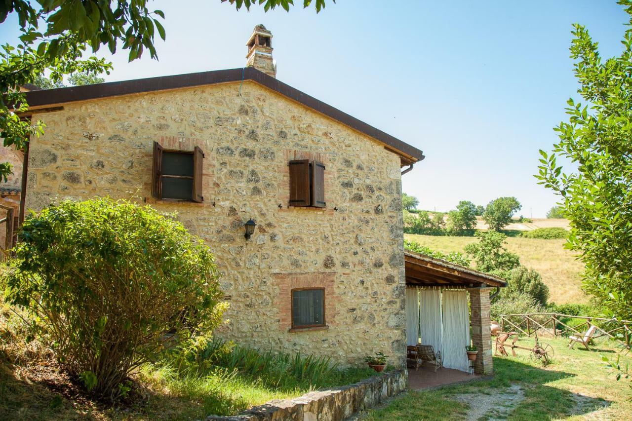 Agriturismo Bio Tra Cielo E Terra Lägenhet Grutti Exteriör bild